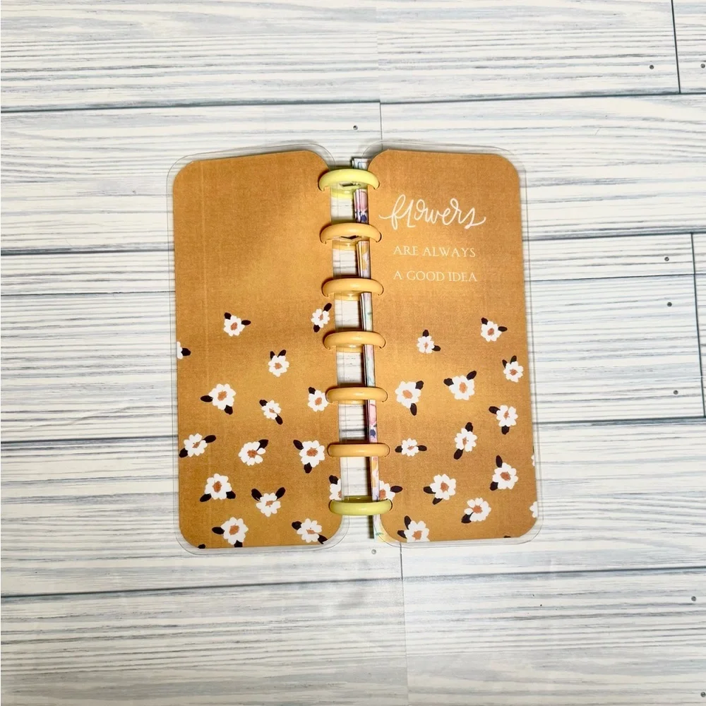Happy Planner skinny mini size undated weekly layout Flowers are always a good i